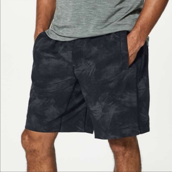 lululemon athletica Other - Lululemon Men’s Pace Breaker Lined Short Long Length Mesh Accents Pockets
